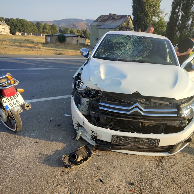 Hasköy-Korkut yolunda feci kaza: Motosiklet sürücüsü ağır yaralandı