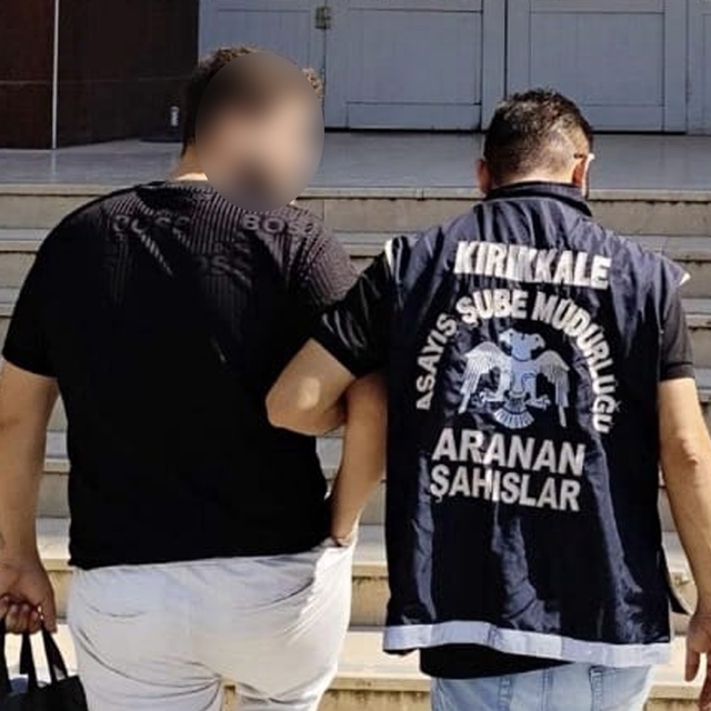 Kırıkkale'de aranan 2 firari hükümlü yakalandı