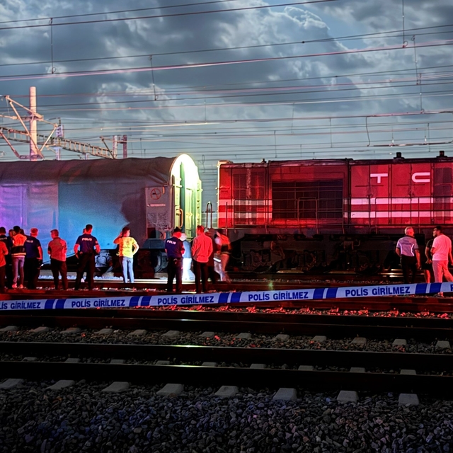 Edirne'de tren garında elektrik akımına kapılan işçi hayatını kaybetti