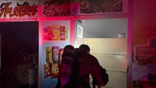 Reyhanlı'da markette çıkan yangın kontrol altına alındı