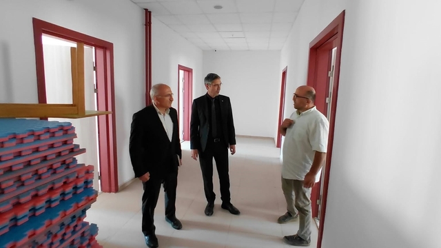 Bayburt'ta taşınması tamamlanan okullar ziyaret edildi