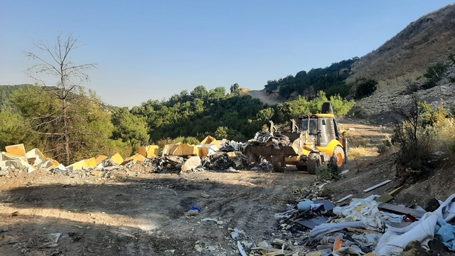 Orman sahasına atık döken şahsa ceza