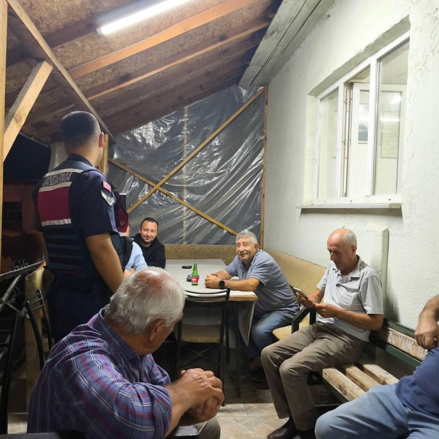 Bilecik'te kahvehanelerde asayiş denetimi