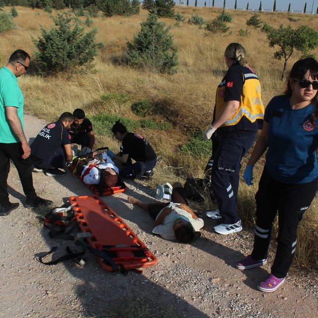 Tatil yolunda kaza: 5 yaralı