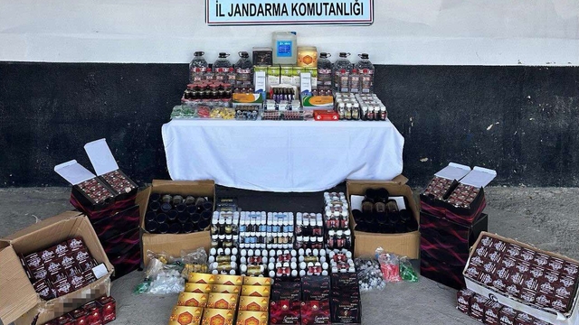 Söke'de kaçak alkol operasyonu: 2 gözaltı