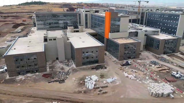 Kayapınar Şehir Hastanesi'nde fiziki gerçekleşme oranı yüzde 98'e ulaştı