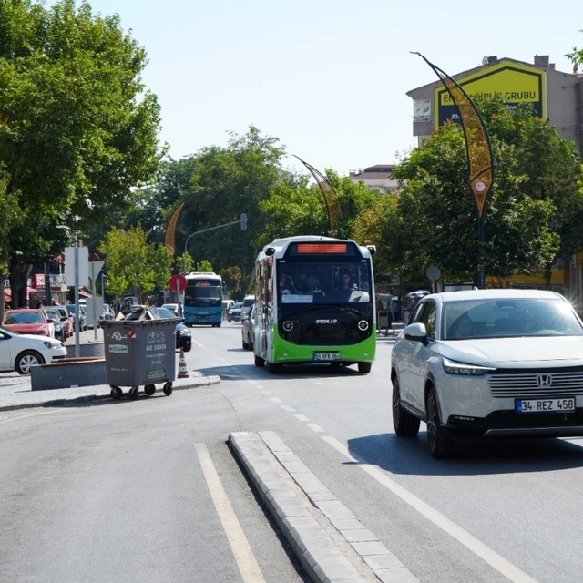 Niğde Belediye Başkanı Emrah Özdemir'e "çevreci başkan" plaketi