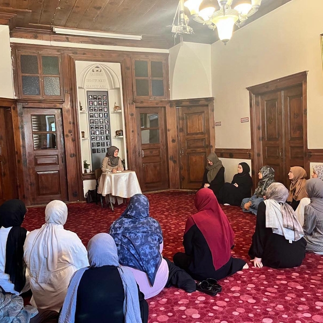 Afyonkarahisar'da "Mevlid-i Nebi Haftası" konferansı düzenlendi