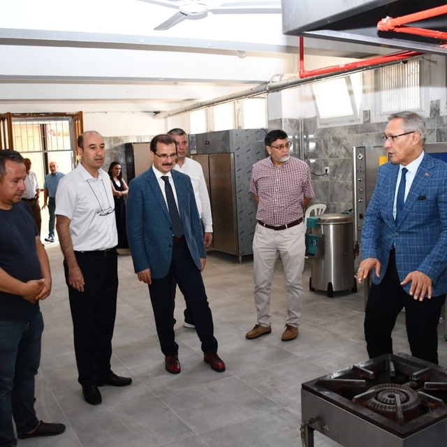 Salihli'de yeni eğitim yılı öncesi okullarda hazırlıklar tamamlanıyor