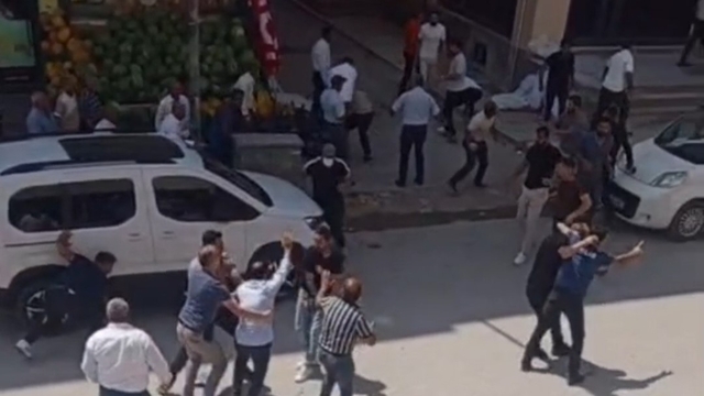 Van'da 1 kişinin hayatını kaybettiği kavgayla ilgili 17 şüpheli tutuklandı