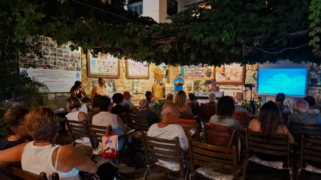 Kuşadası'nda deniz çayırları için kritik uyarı