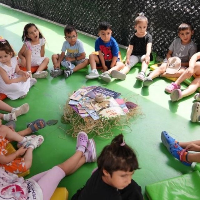 Kapaklı Sosyal Yaşam Merkezi'nde çocuklar ve kadınlar için renkli etkinlikl...