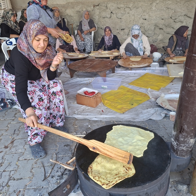 Gemiç mahallesi sakinlerinin geleneksel hale getirdikleri Gözleme Günü
Cuma...