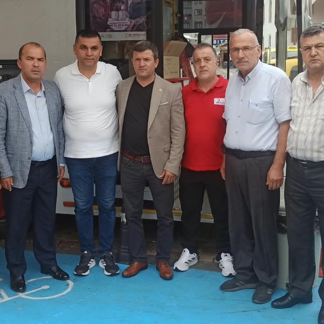 Devrekli muhtarlardan Kızılay'a kan bağışı