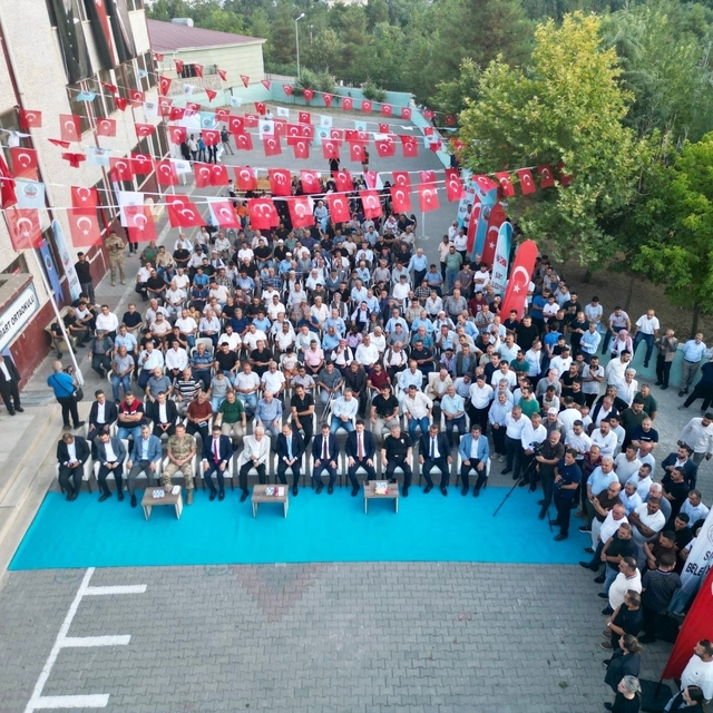 Siirt'te 34 yıllık mülkiyet sorunu çözüldü: 497 vatandaş tapularına kavuştu