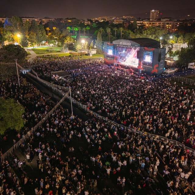 İEF'de Çim Konserleri rüzgarı esecek