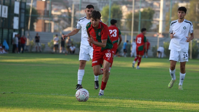 Karşıyaka'da transfer yasağına amatör formül