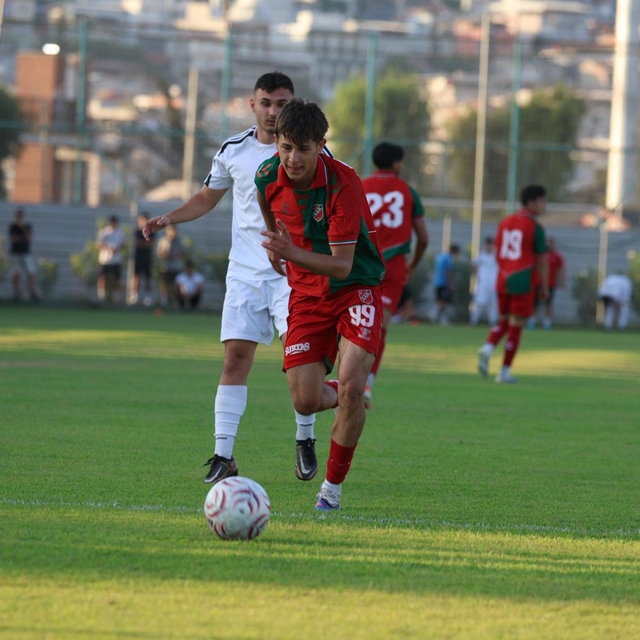 Karşıyaka'da transfer yasağına amatör formül