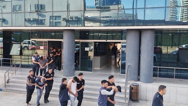 Bursa merkezli 6 ilde 'yatırım dolandırıcılığı' operasyonu: 8 tutuklama