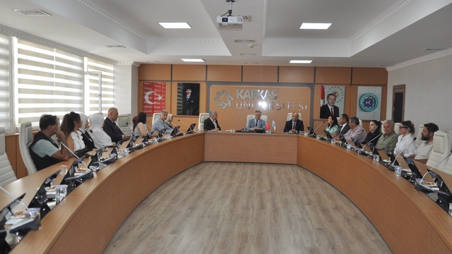 Kafkas Üniversitesi ile Türkiye Beyazay Derneği arasında "Engelsiz Üniversite" iş birliği