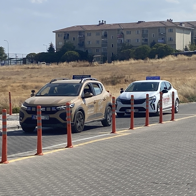 Ehliyet sınavlarında sabit parkur dönemine son
Direksiyon sınavlarında 'ser...