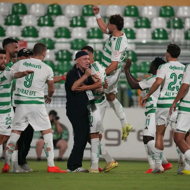 Muğlaspor'dan tarihi galibiyet