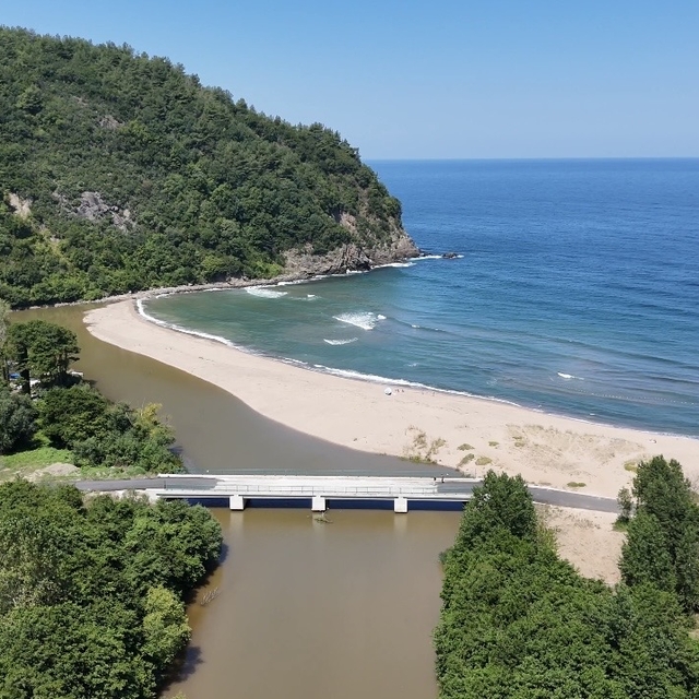 Göçkündemirci Plajı dronla görüntülendi