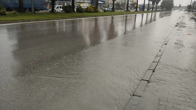 Samsun'da sağanak etkili oldu