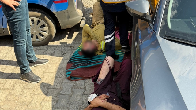 Hakkâri'de orman yangınına giden arazöz Zap Suyu'na uçtu: 3 yaralı
