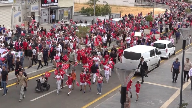 Gaziantep'te 30 Ağustos zafer yürüyüşü ve basket takımı lansmanı yapıldı