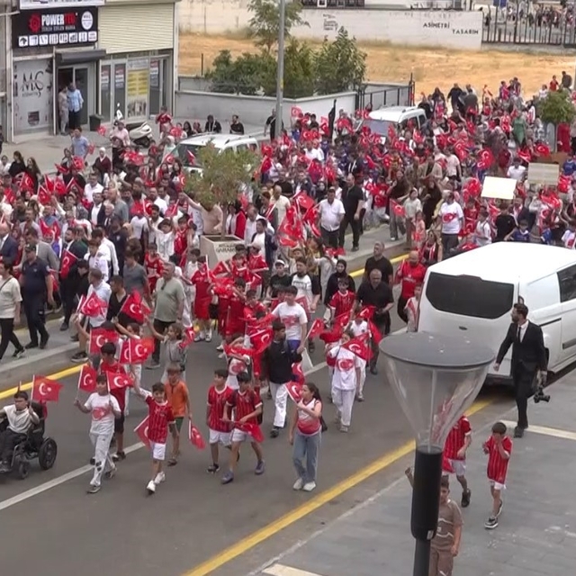 Gaziantep'te 30 Ağustos zafer yürüyüşü ve basket takımı lansmanı yapıldı