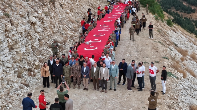 Kahramanmaraş'ta Bayrağa Saygı Yürüyüşü gerçekleştirildi