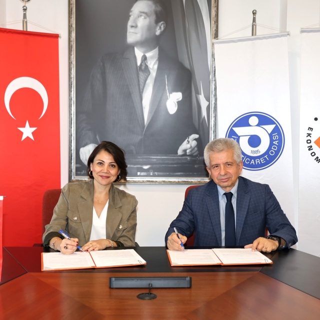 İEÜ'den eğitim için güç birliği
Gençlerin geleceğine ortak imza
İzmir'de ba...