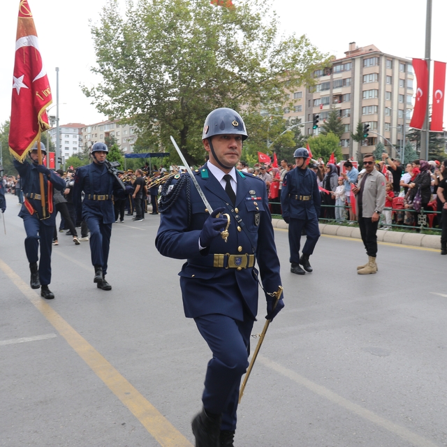 Eskişehir'de Zafer Bayramı törenlerle kutlandı