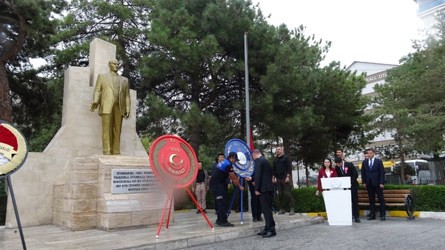 Van'da 30 Ağustos Zafer Bayramı kutlandı