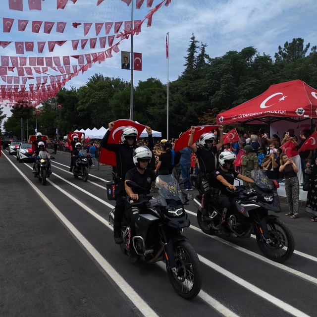 Diyarbakır'da 30 Ağustos Zafer Bayramı kutlamaları