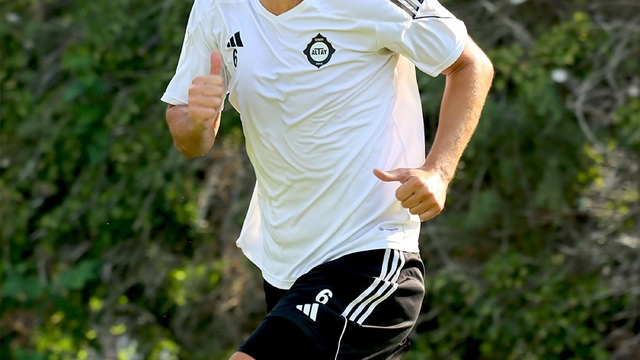 Altay kaptanlarını bekliyor
