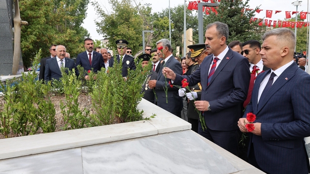 Ağrı'da Büyük Taarruz'un 104'üncü yılı coşkuyla kutlandı