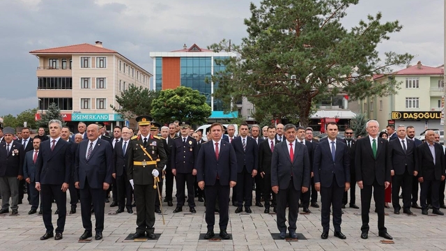 Erzincan'da Zafer Bayramı