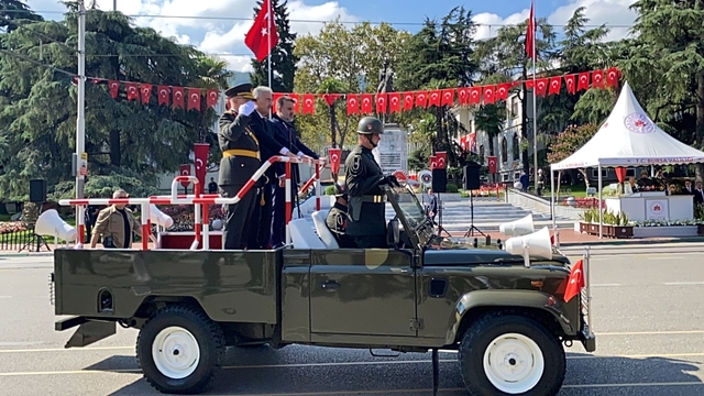 Bursa'da 30 Ağustos Zafer Bayramı coşkuyla kutlandı