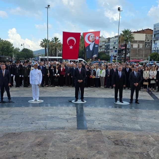 30 Ağustos Zafer Bayramı Ereğli'de törenlerle kutlandı