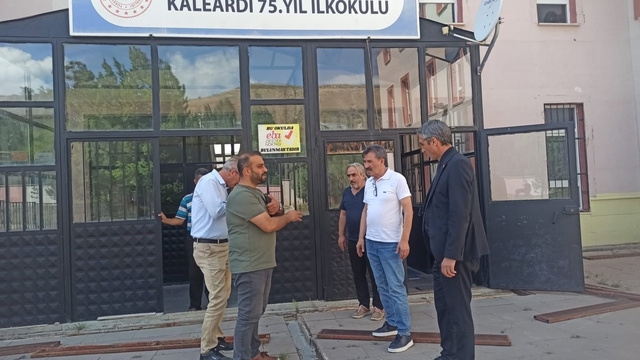 Bayburt'ta eğitim öğretim hazırlıkları tamamlanan okullarda inceleme yapıldı