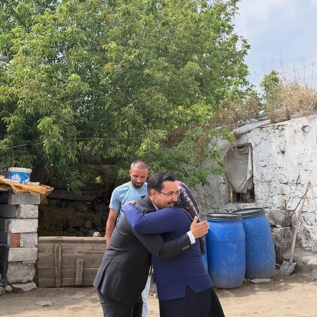 Akyaka'da 30 Ağustos coşkusu: Şehit aileleri ve gaziler unutulmadı