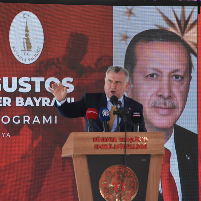 Bakan Bak: Başkomutanlık Meydan Muharebesi, tarihe altın harflerle yazılmış...