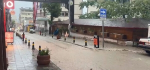 Artvin'de sağanak; ev ve iş yerlerini su bastı