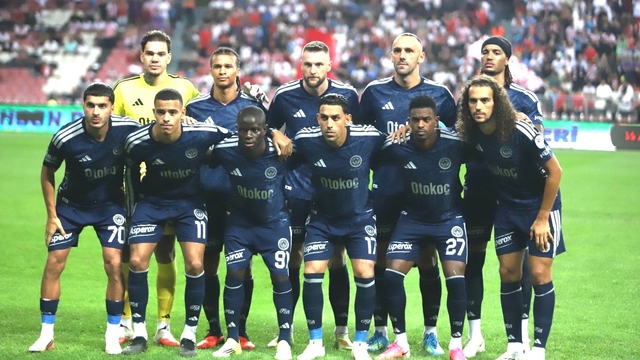 Trendyol Süper Lig: Samsunspor: 0 - Fenerbahçe: 1 (Maç devam ediyor)