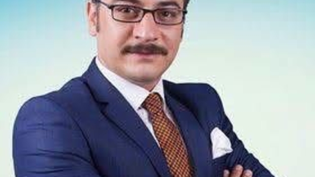 Şanlıurfa'da otomobil devrildi: TV sunucusu Ömer Yılan hayatını kaybetti