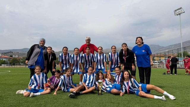 ANALİG Futbol Türkiye Şampiyonası Erzincan'da sona erdi