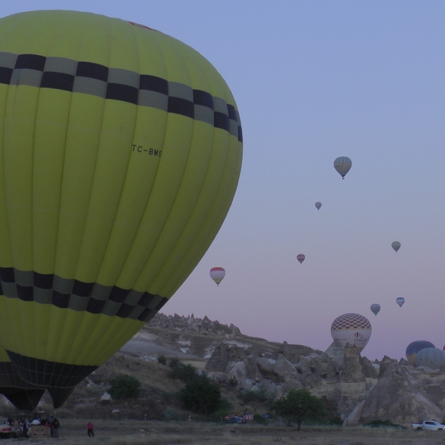 Kapadokya'da balonlar 3 gündür gökyüzüne yükselemiyor