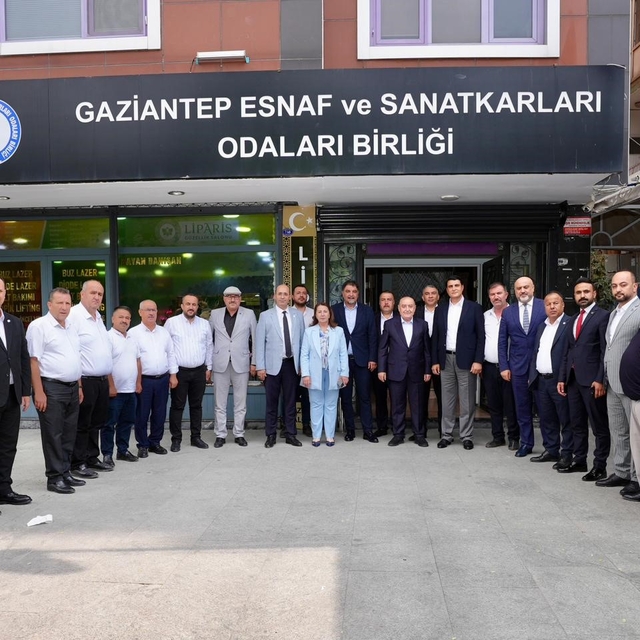 Yılmaz'dan esnafa güçlü destek